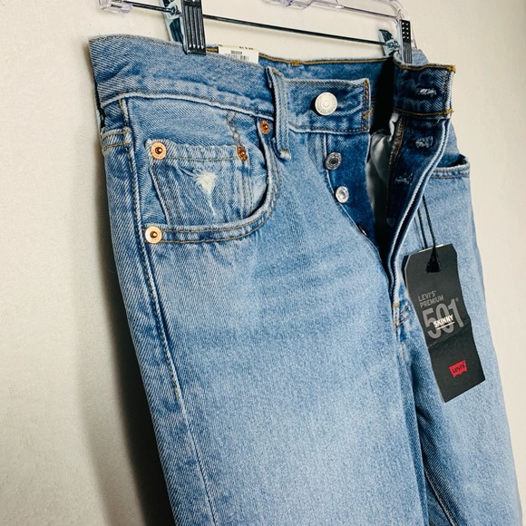 NWT Levi’s Premium Women’s 501 High-Rise Skinny Straight Jean Denim Size 27 - Picture 4 of 11